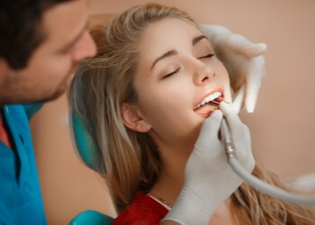 wisdom-tooth-extraction-pain-after-wisdom-tooth-extraction-sydney wisdom tooth extraction pain after wisdom tooth extraction sydney